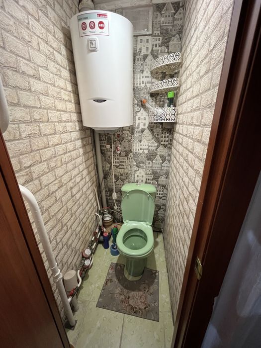 Продам 2 комн квартиру