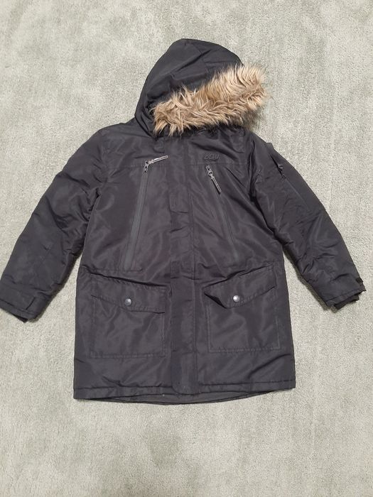 Зимно яке reserved