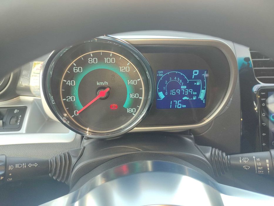 Спарк 1.2 мотор автомат сотилади