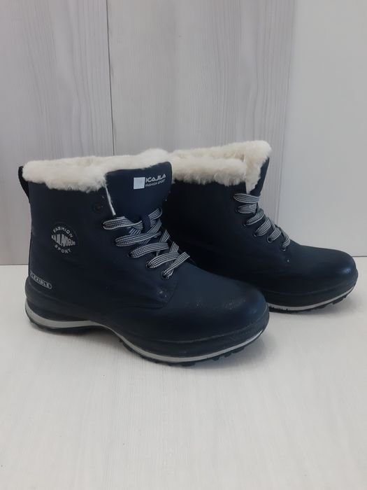 Продам женскую обувь