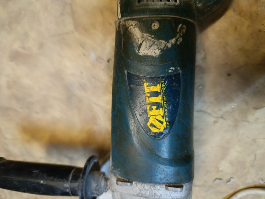 Болгарка на запчасти