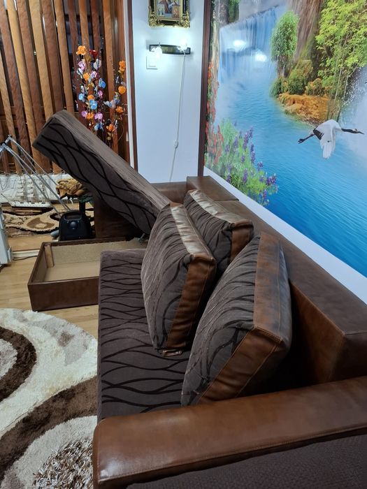 Canapea colțar extensibila