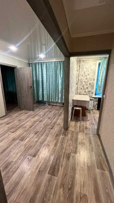 продам  2 комнатную квартиру