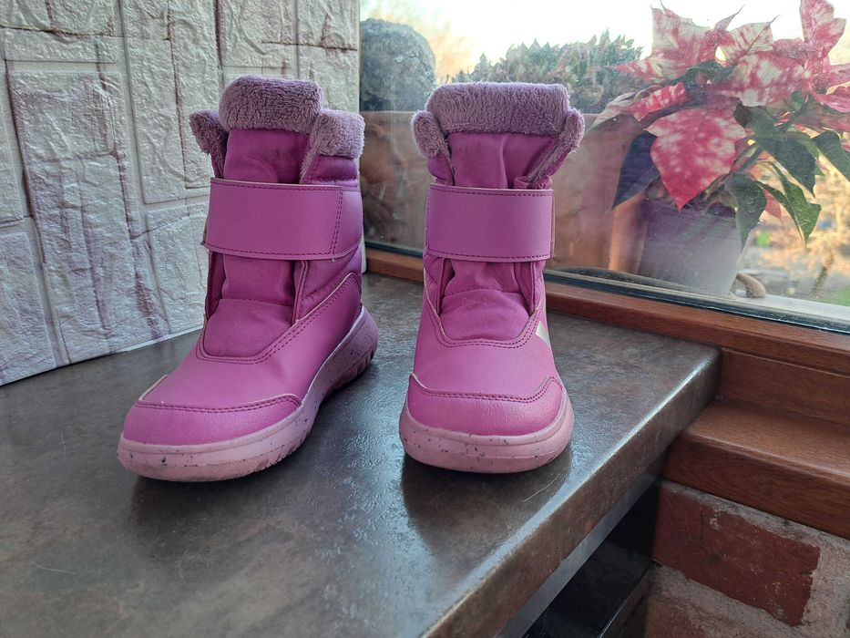 детски ботуши,зимни обувки,боти,апрески,Adidas номер29 за момиче,адида