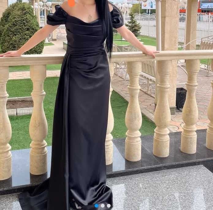 Продам вечерние платья