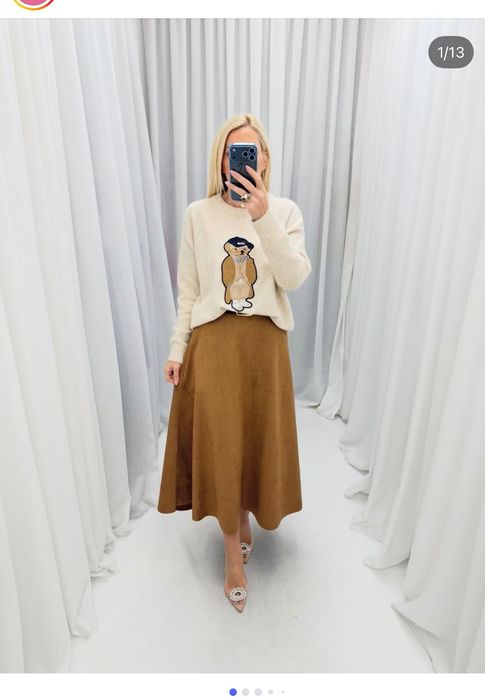 Страхотен пуловер с вълна с мече