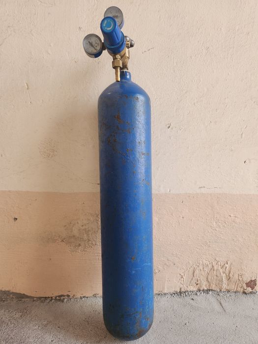 Кислородный балон