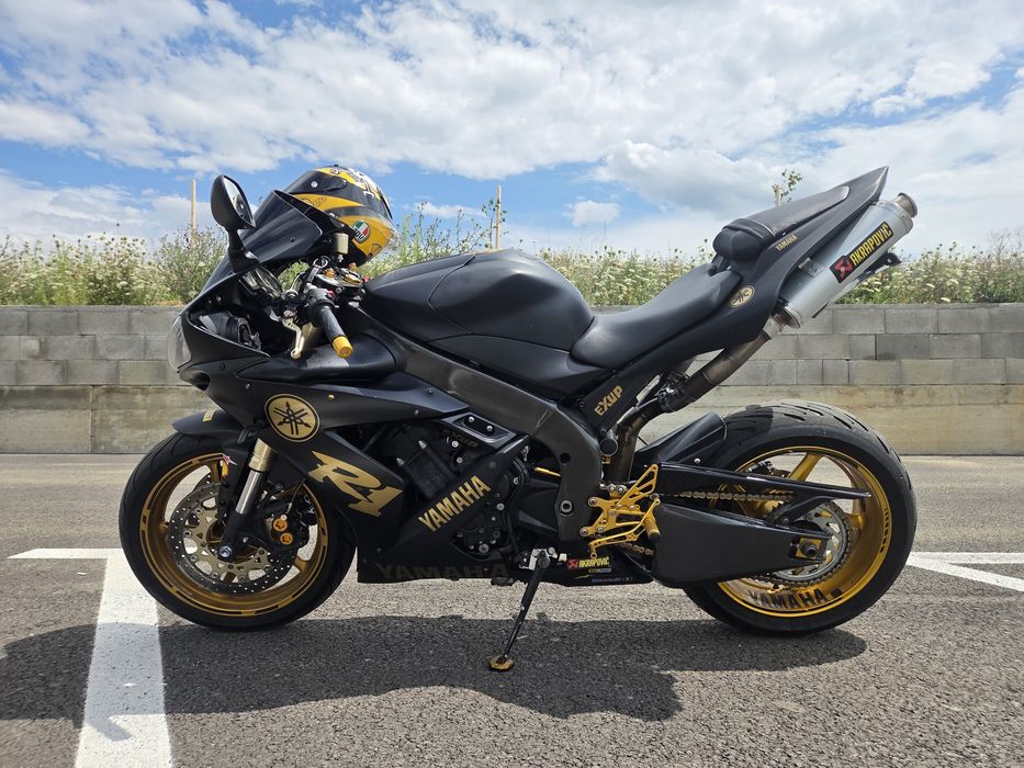 Yamaha R1 Rn12 2005