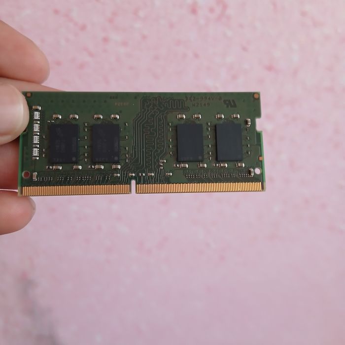 DDR4 8GB operativ xotira