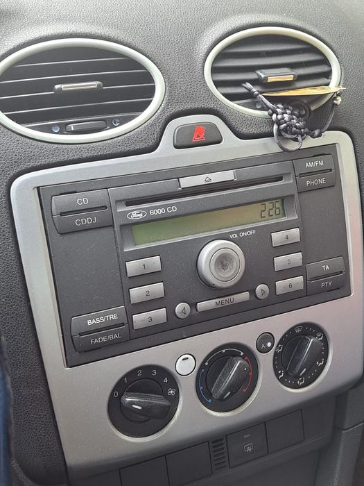 FORD Focus 2005 — imagine 2