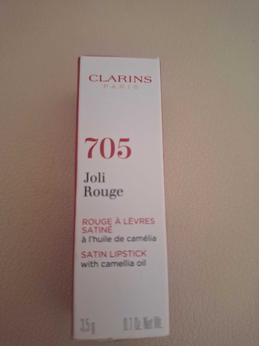 Clarins Joli Rouge червило