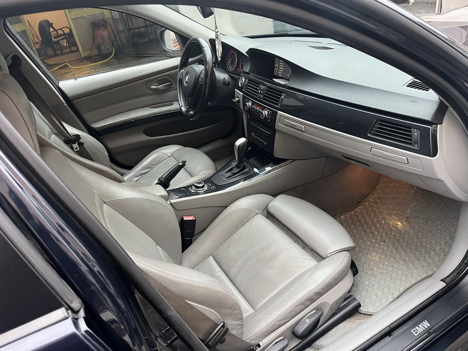 BMW 320D e91 automat