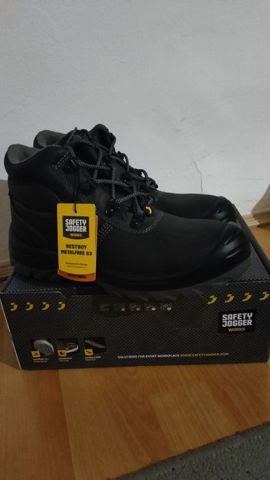 Летний  спец ботинка 43 размер