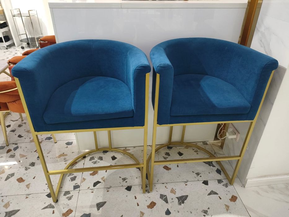 Продам кресла для визажиста