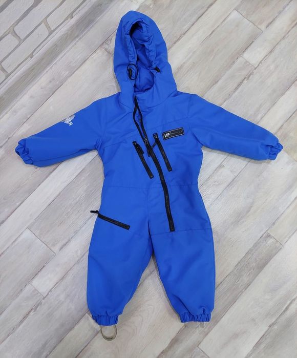 Детский комбинезон. Осень-весна