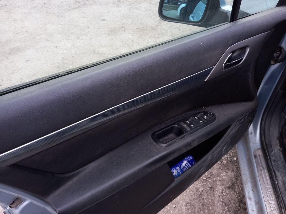 Пежо 407 2.0 дизел 136коня на части Peugeot 407 2.0hdi 136