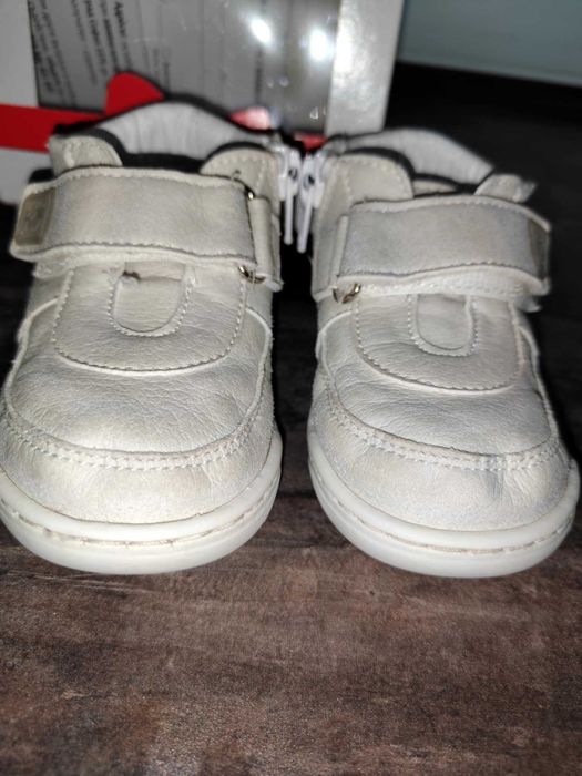 Бебешки буйки, обувки за прохождане Колев и Колев размер 22
