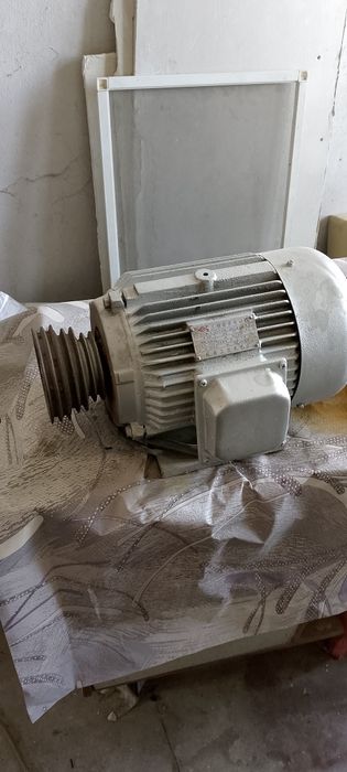 Электродвигатель