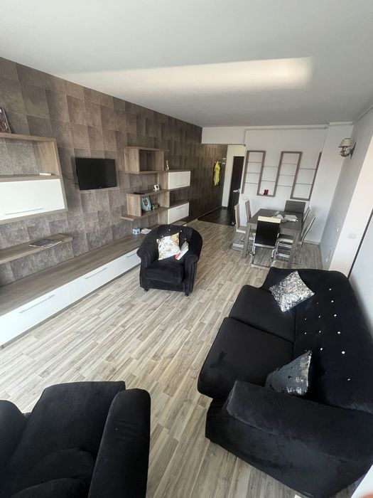 Închiriez Apartament 3 camere Kaufland