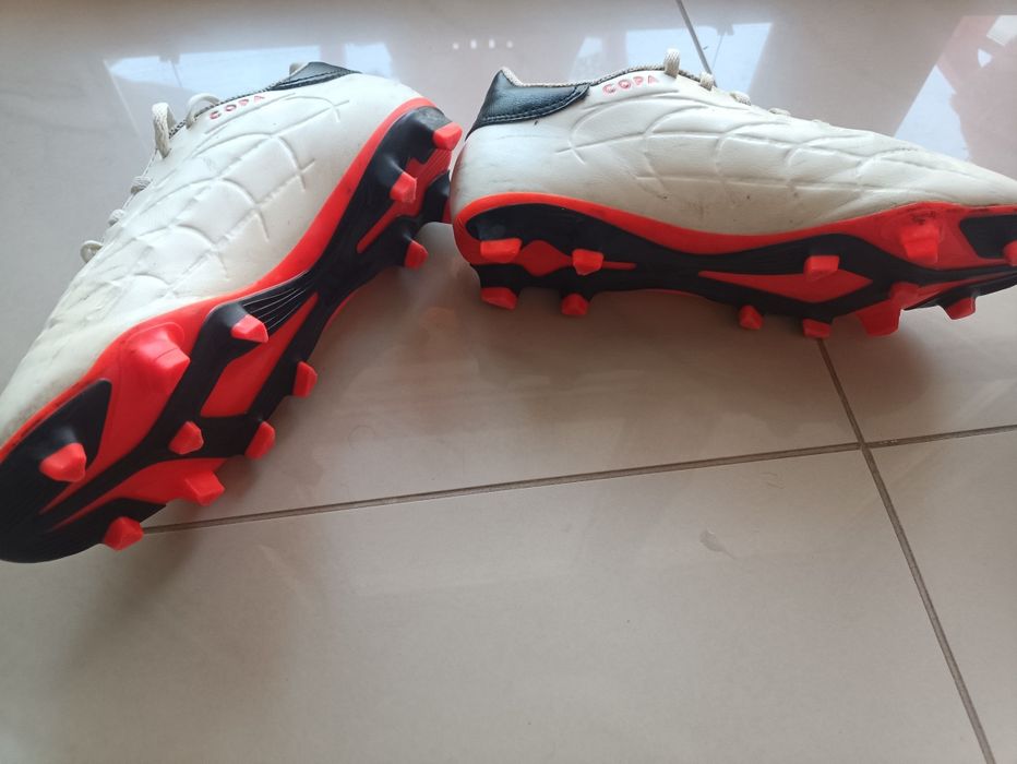 Футболни бутонки Adidas COPA PURE 2 CLUB