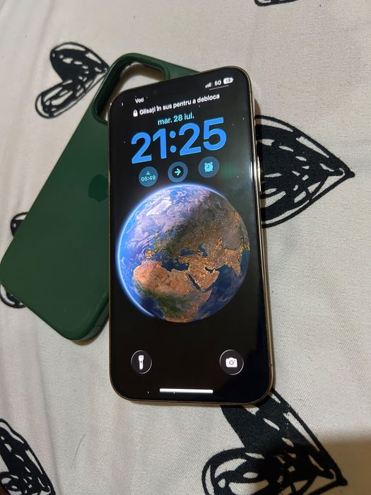 iPhone 13 Pro gold