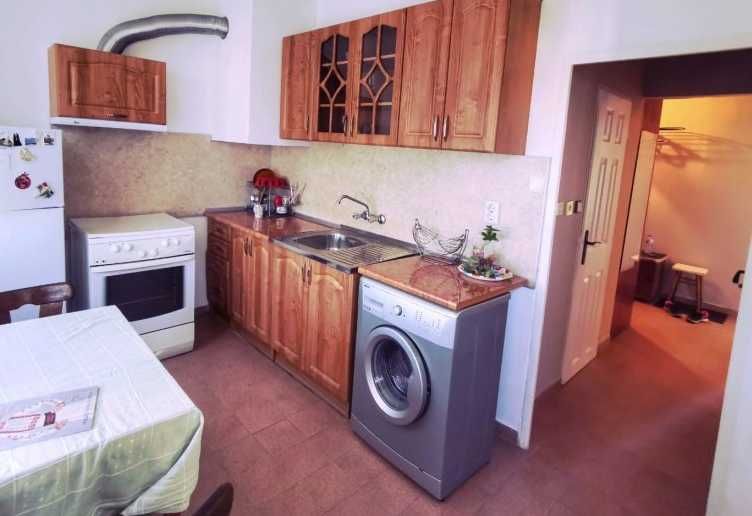 Дава се под наем Двустаен апартамент в София, Разсадника - 70 кв.м за 348.84 € - Снимка #2