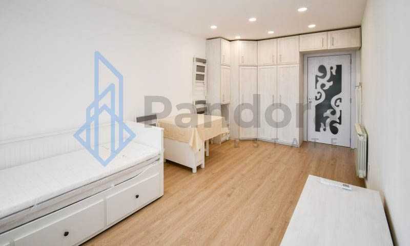 Дава се под наем Едностаен апартамент в София, Студентски град - 40 кв.м за 325 € - Снимка #2