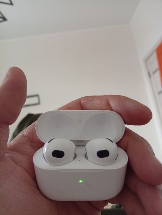 Apple AirPods (3-го поколения(не оригинал)