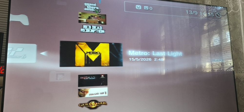 PS3 Super Slim 500GB + HEN + 22 игры + 2 джойстика