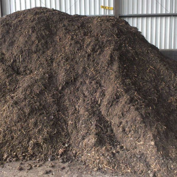 Продаю чернозем в мешках