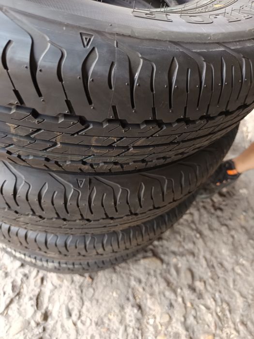 4бр.Нови гуми 195/80/15ц.Dunlop Grandtrek AT20