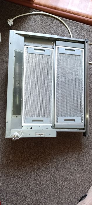 Продам вытяжку кухонную