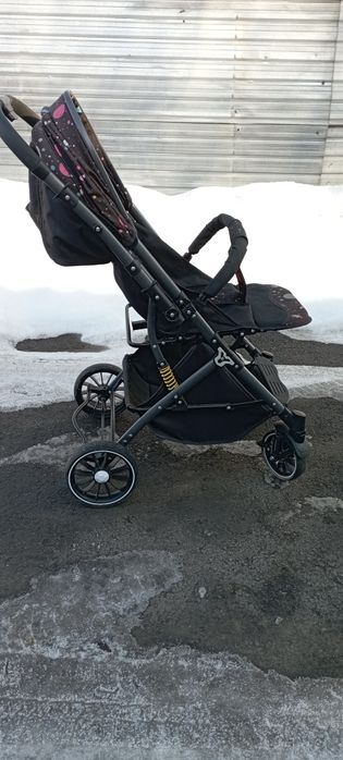 Коляска прогулочная Ining baby