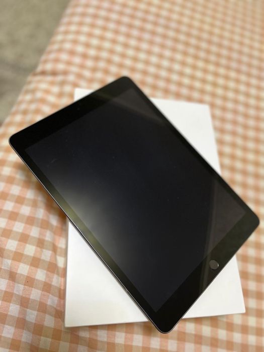 Продам ipad 9 generation в отличном состоянии