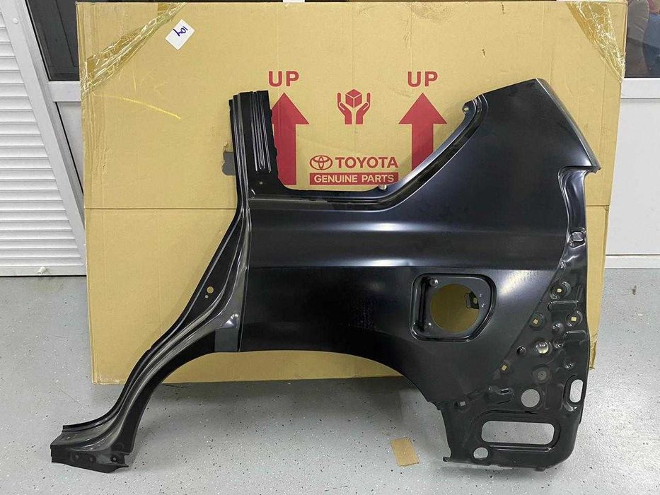Задние крыло на Prado 150 оригинал
