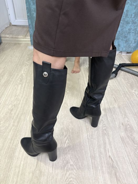 Продам сапоги Basconi зима