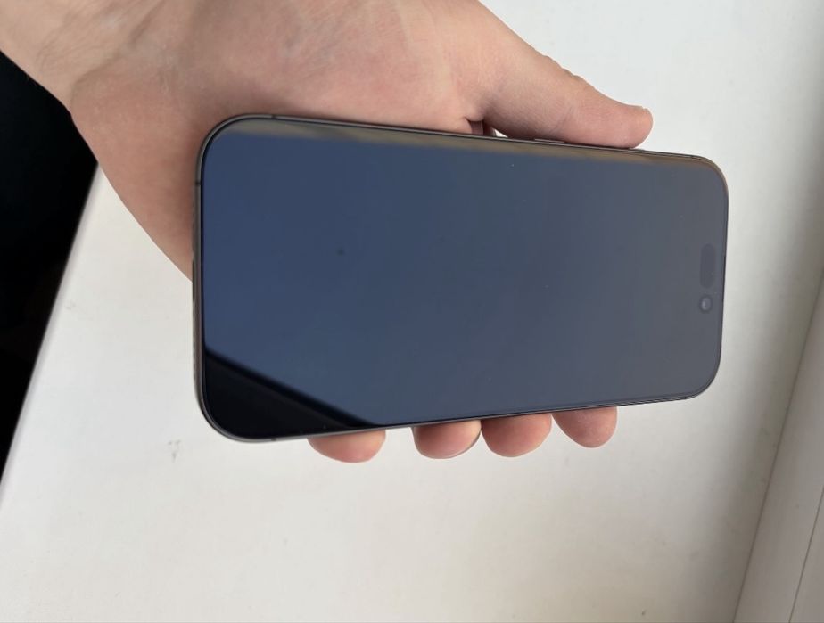 Айфон 17  памят 256