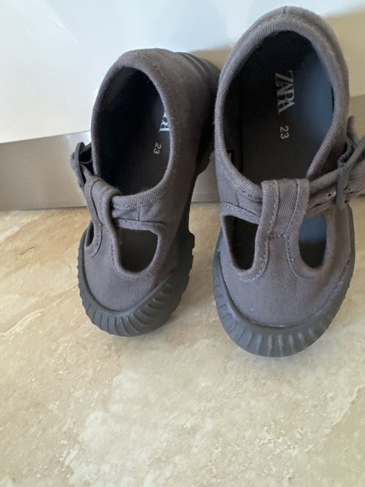 Детски обувчици Зара