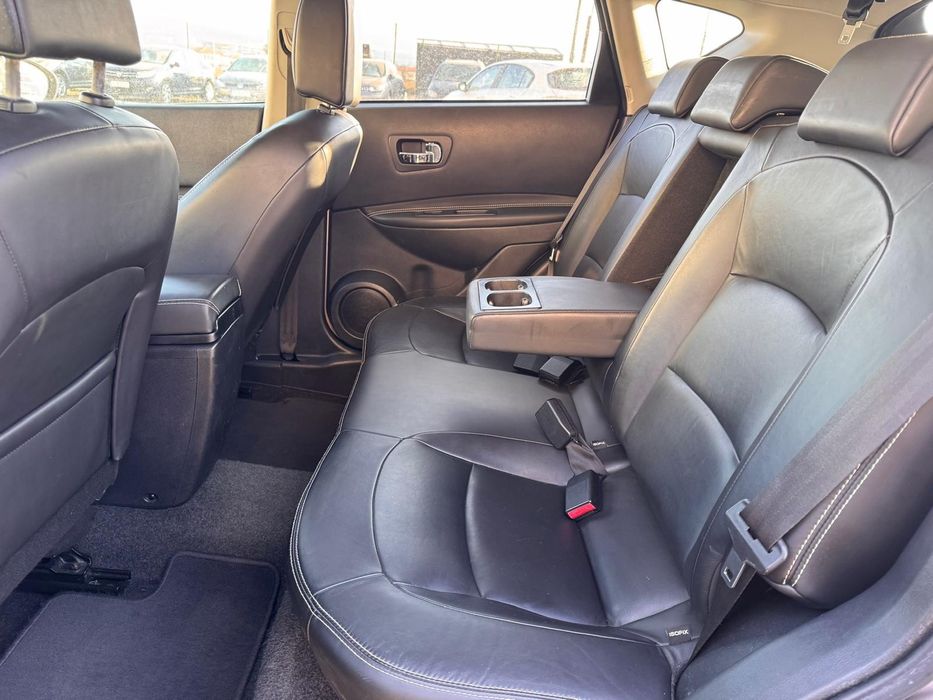 Nissan Qashqai 1,6 dci Tekna 130 cp