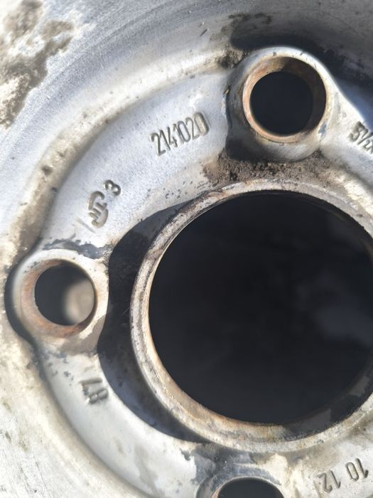 Продам штампованный диск R14