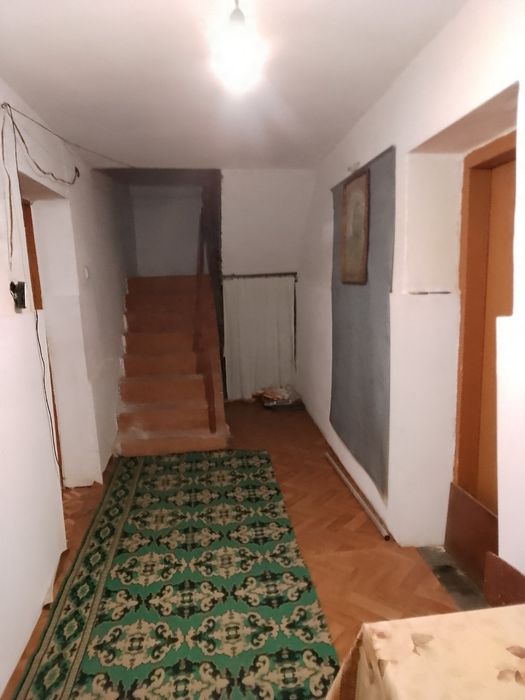 Продавам къща в кв. Мътница