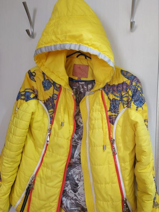 Продам  куртку пуховик