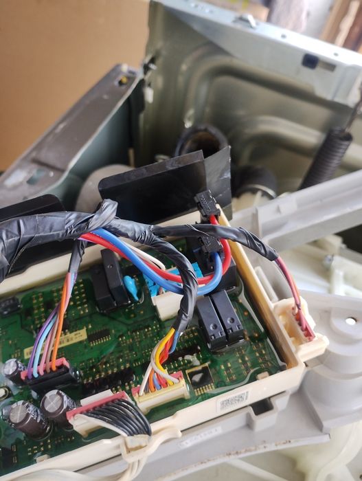 Климатик Hitachi  части