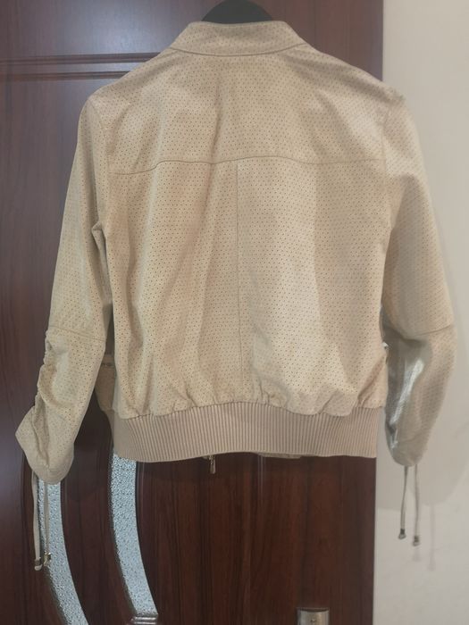 Пролетно яке BEBE