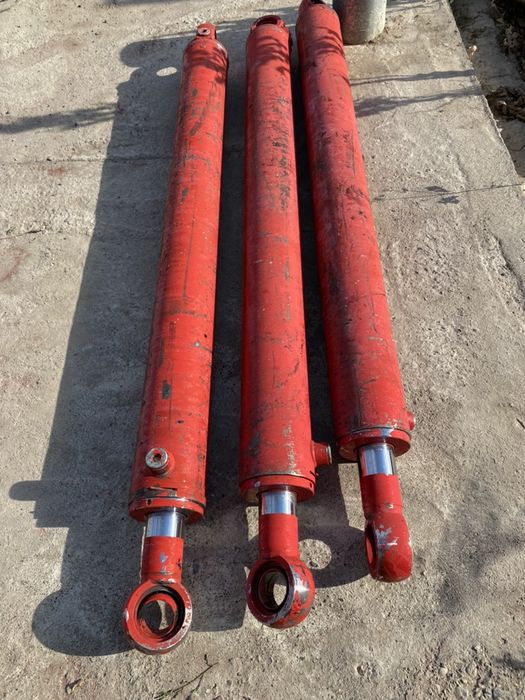 МТЗ  ЭО -2621. Эксковатор