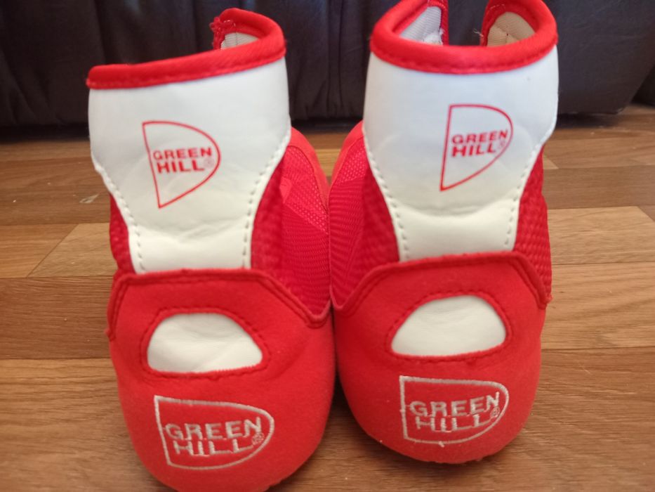 Борцовки почти новые