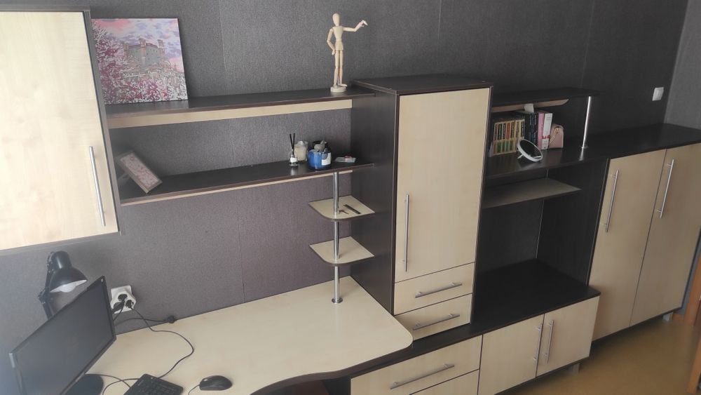 Гарнитур для школьника