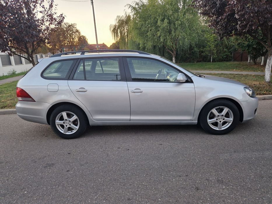 Volkswagen Golf 2011 diesel, 3.228 € — imagine 3