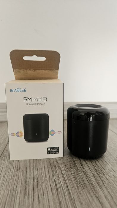 Hub inteligent BroadLink RM3 Mini, control IR