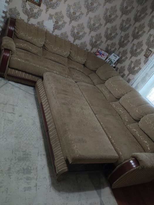 Продам диван.б/у